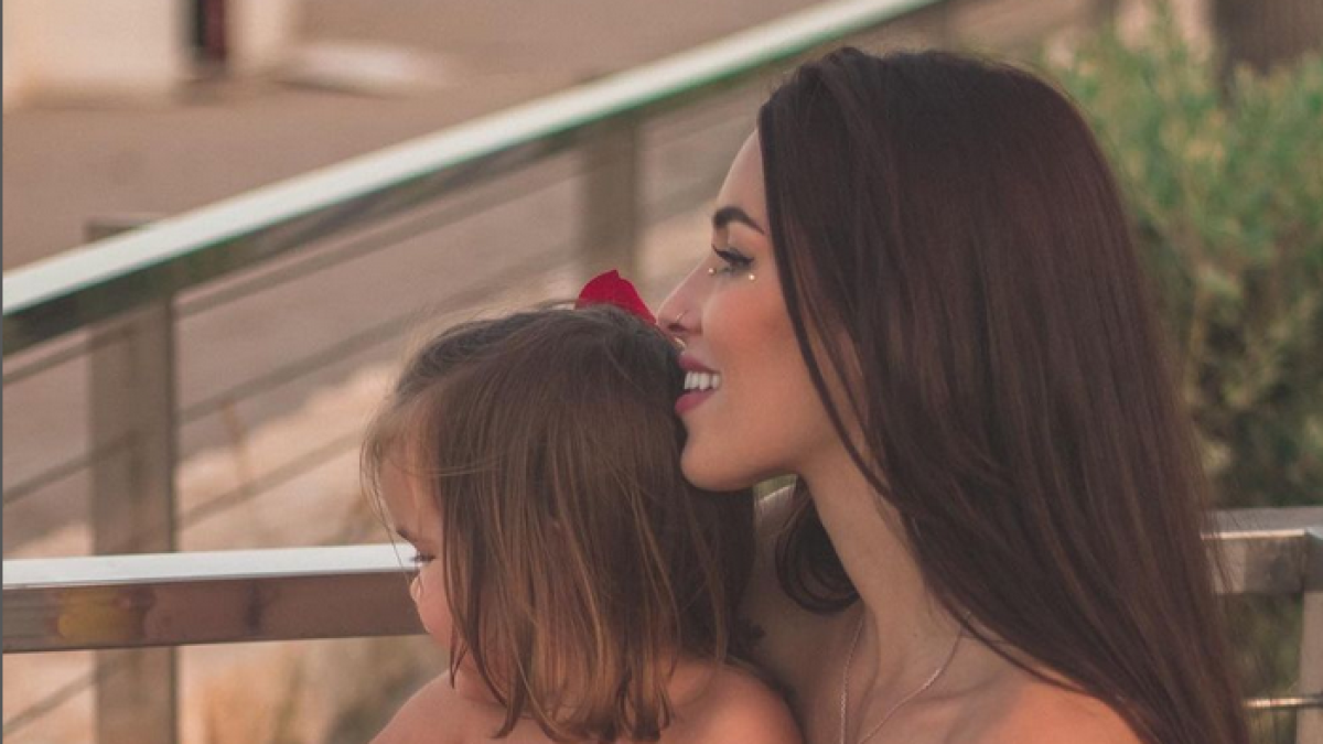 Jennifer Lara, extronista de \'MyHyV\', tuvo que entregar a su hija de dos años.