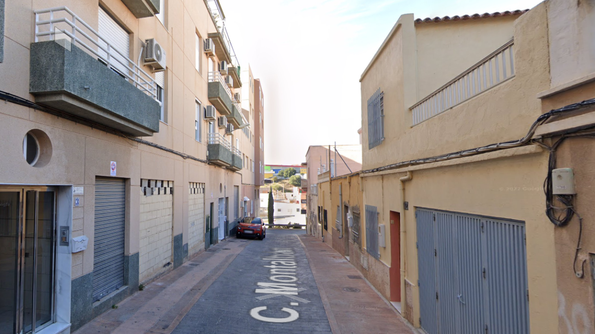 Imagen de la calle en la que ocurrió el incendio.