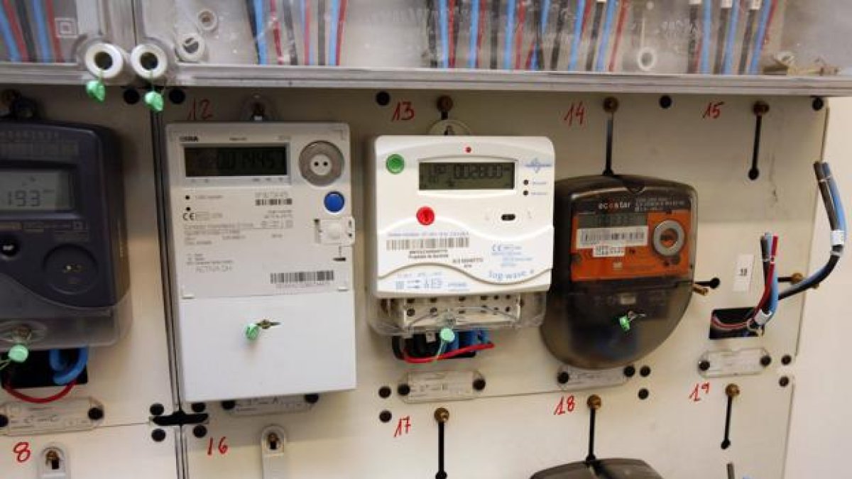 Contador de electricidad en Almería.