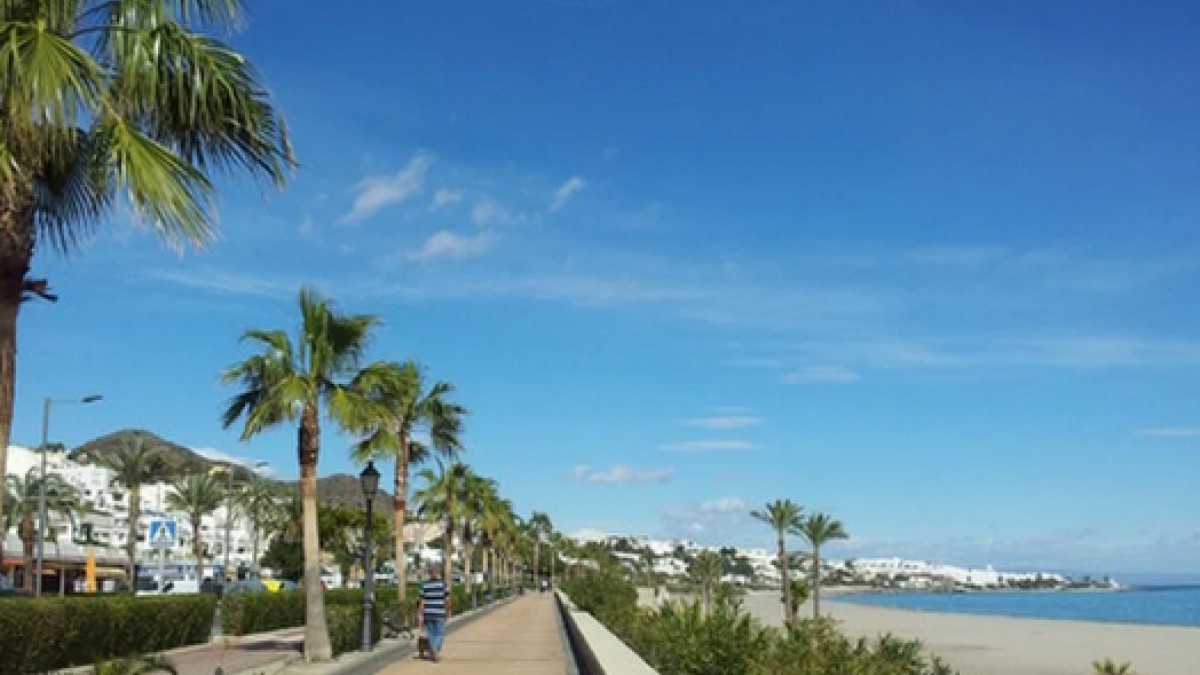 Todos los positivos estaban alojados en el mismo hotel de Mojácar.