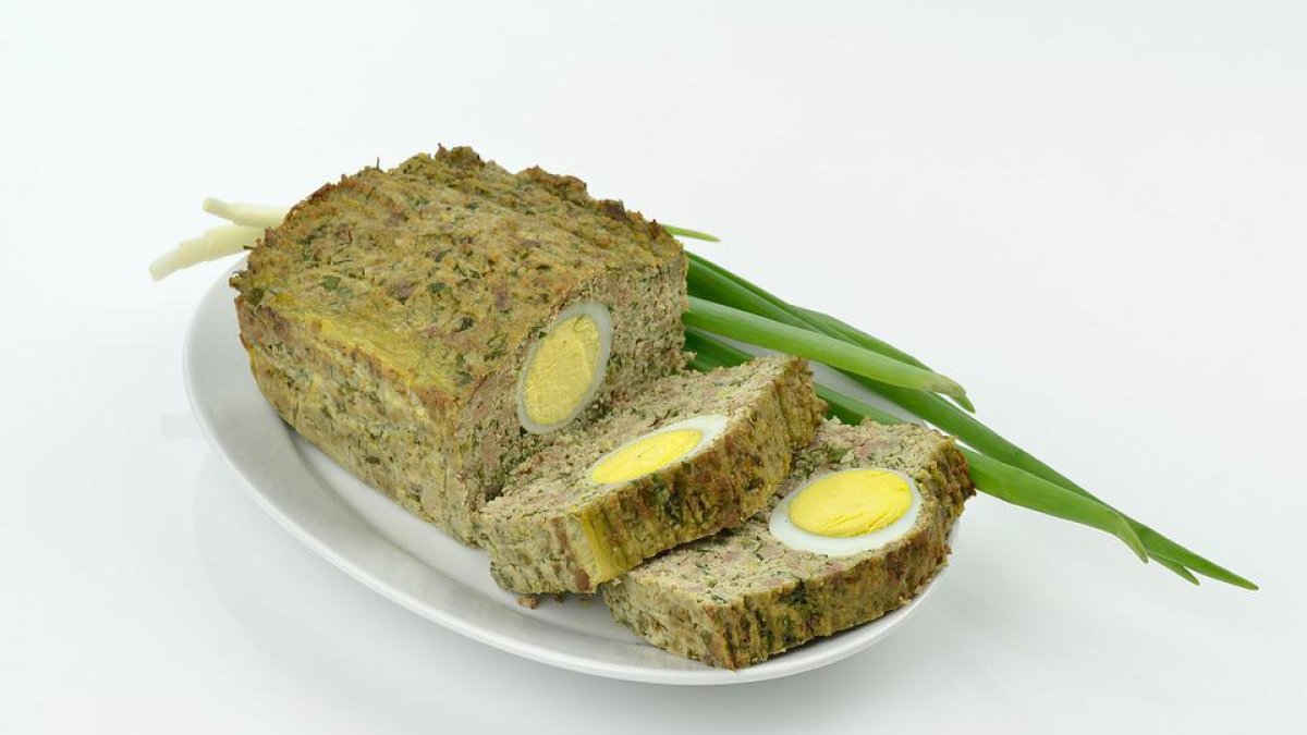 Pastel de huevo para cenar.