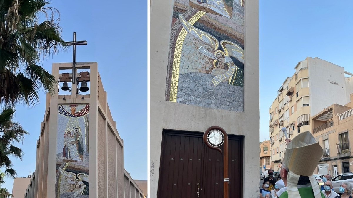 Sobre estas líneas, el mosaico de Rupnik y su bendición por parte del obispo, Antonio Gómez Cantero.