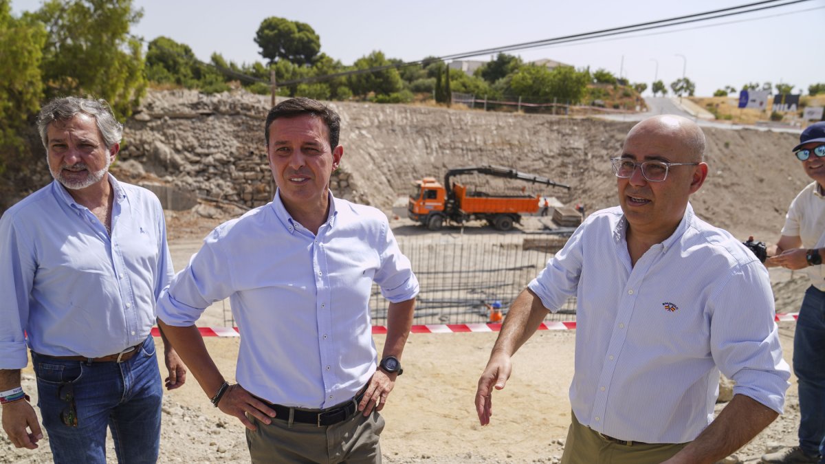 El presidente de la Diputación, Javier A. García, y el alcalde, Domingo Fernández, han visitado el entorno.