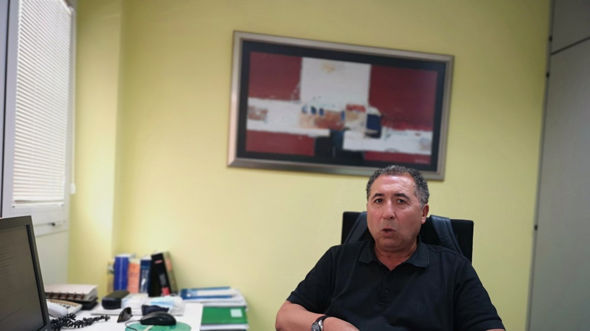 Aref Laarej, director del Centro de Transfusión Sanguínea de Almería.