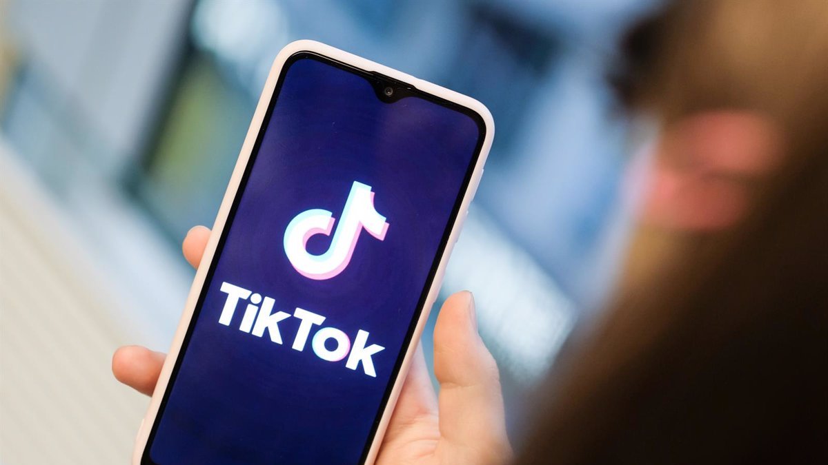 Fallece un niño tras participar en un reto viral de TikTok.