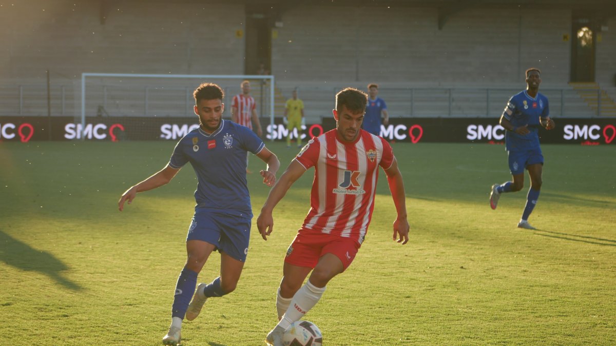 Curro en el partido ante el Al Hilal.