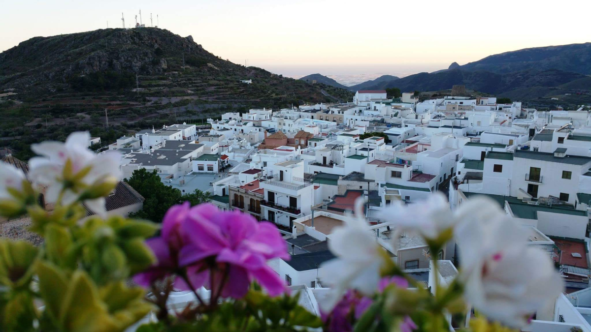 Felix se viste de gala para sus fiestas patronales.