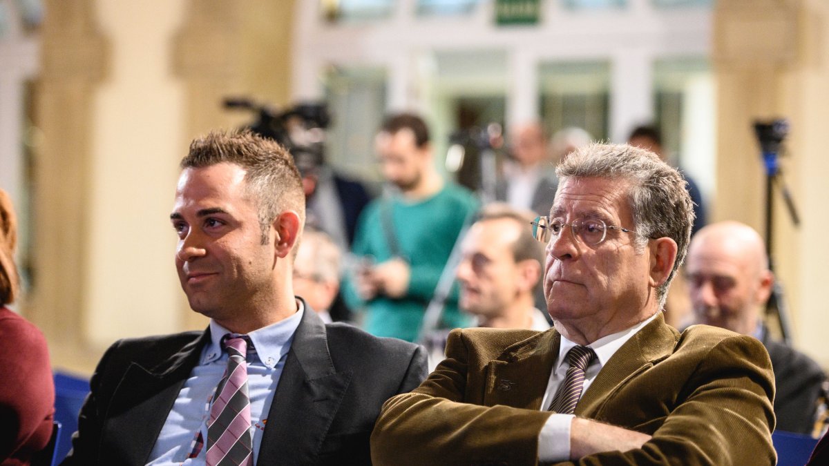 Juan Domínguez con su hijo Sergio.