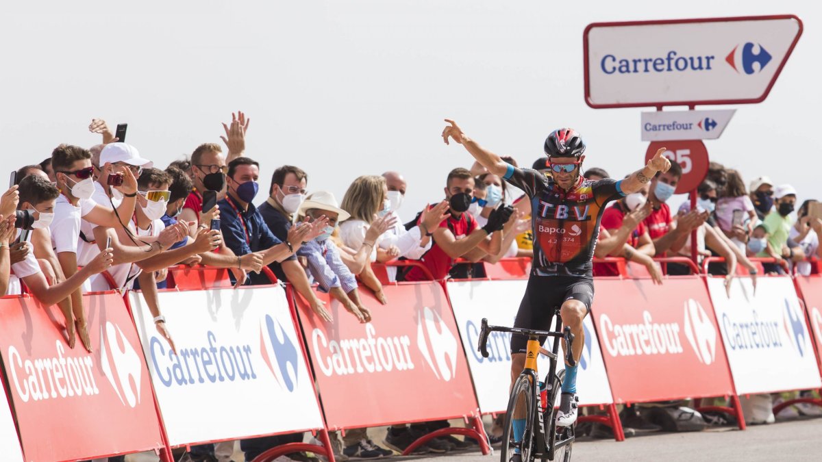 Final de la etapa reina de La Vuelta 21 en el Alto del Velefique.