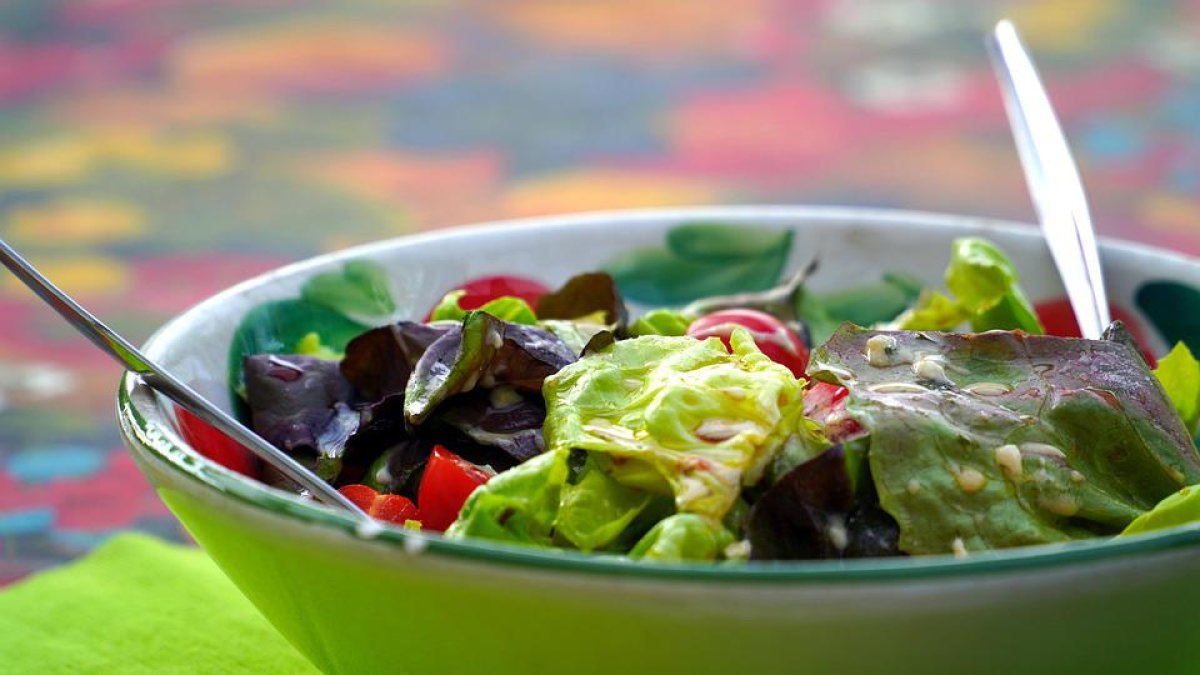 Ensalada para almorzar y cenar este martes.