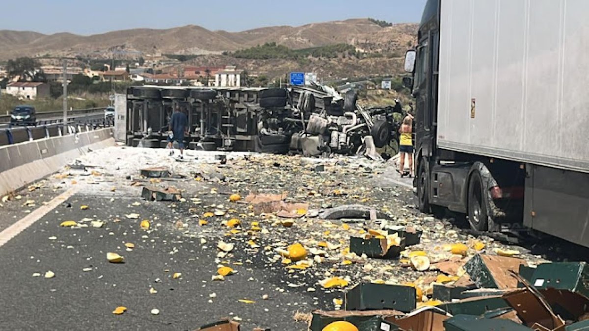 Imagen de accidente de este lunes en la A7.