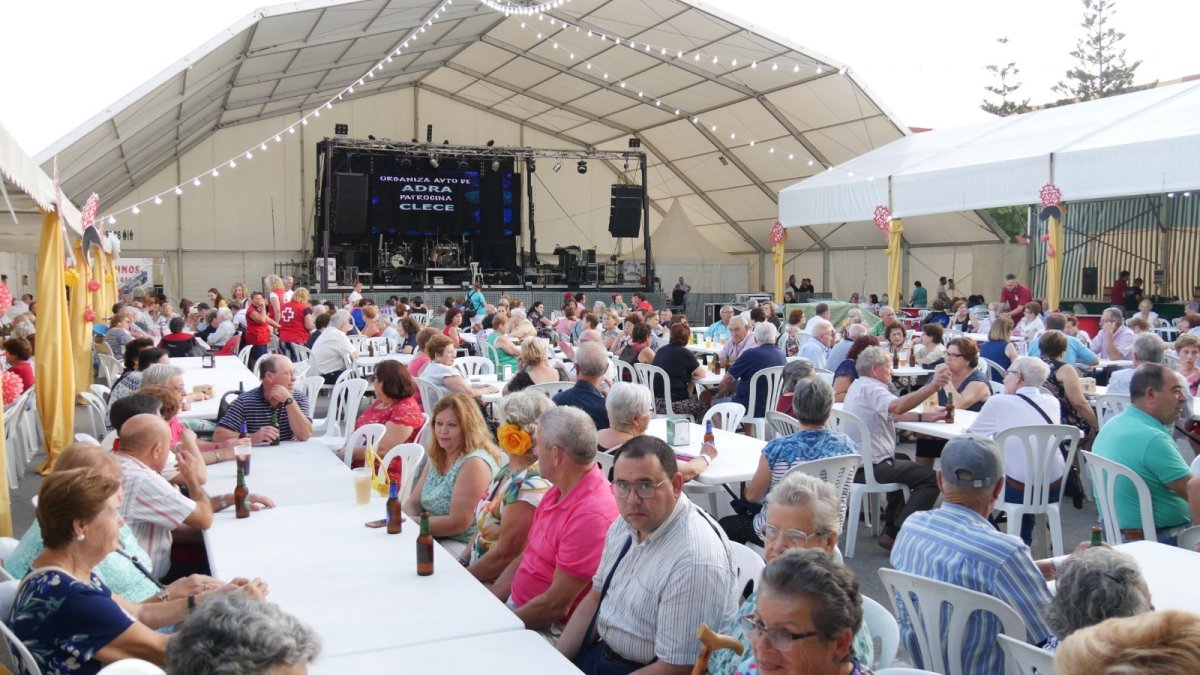 vecinos y visitantes esperan con ilusión la celebración de la Feria.