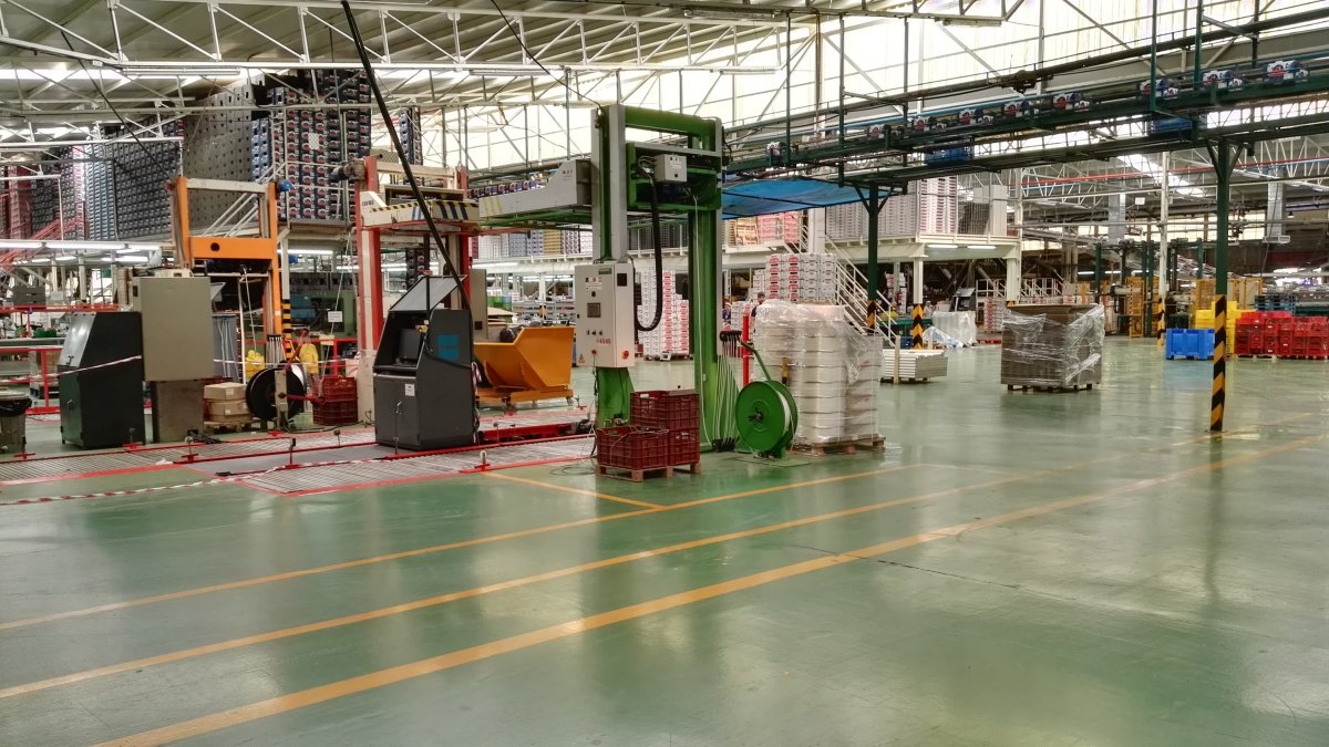 El sector hortofrutícola, de los pocos que cesan en su actividad durante el verano