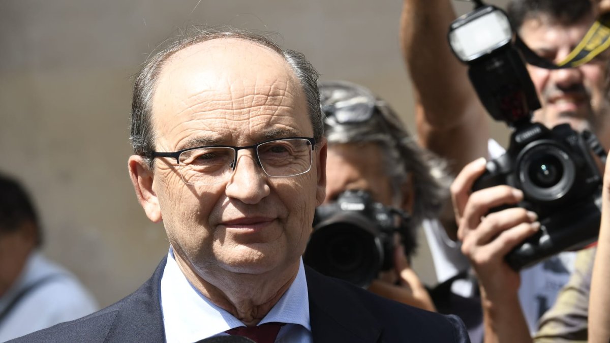 Pepe Castro no entiende tanta crispación alrededor del Sevilla.