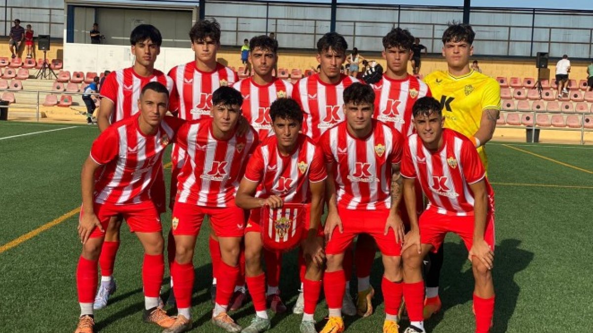El Almería juvenil A vence al Real Madrid (3-1) y al Villarreal (3-1).