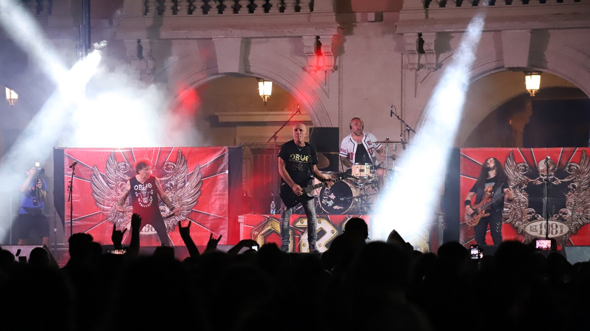 Obús, en concierto.