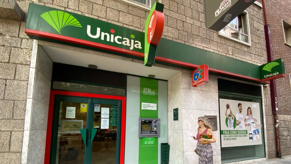 La entidad bancaria de Unicaja ha visto afectada su imagen debido a esta estafa.