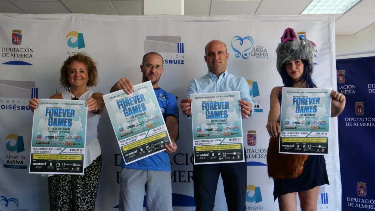 Presentación del evento benéfico \'Forever Games\'