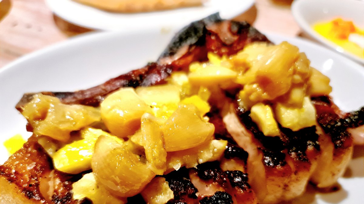 Chuleta de cerdo a la parrilla.