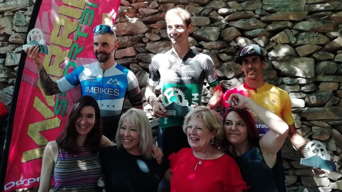 El podio final de una gran carrera.