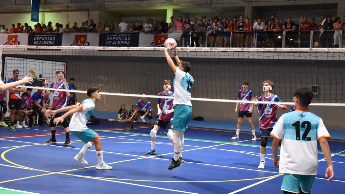 Grandes partidos en el Palacio Mediterráneo.