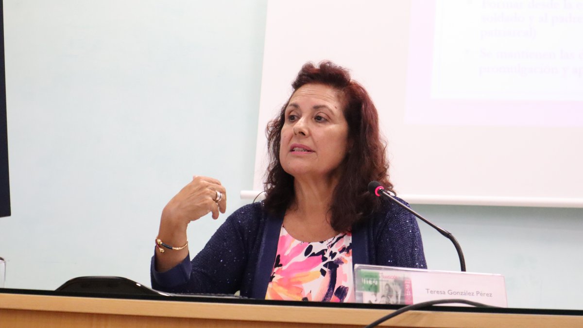 Teresa González Pérez, durante su intervención, este viernes, en el Congreso.