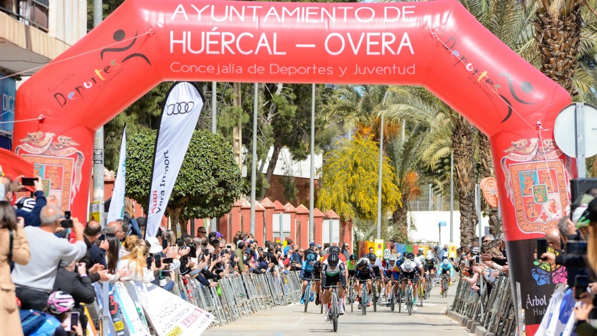 Huércal-Overa se prepara para vivir una gran carrera.