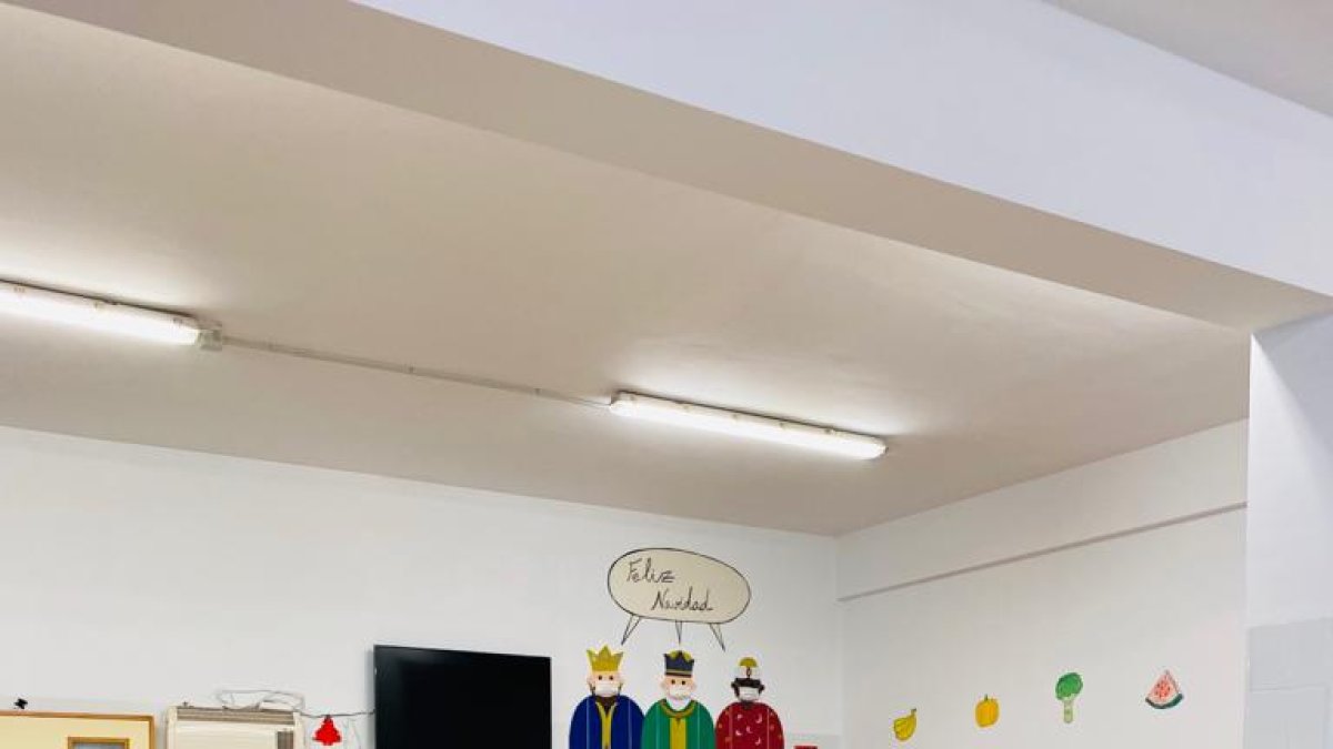 Un aula del colegio Arco Iris de Aguadulce.