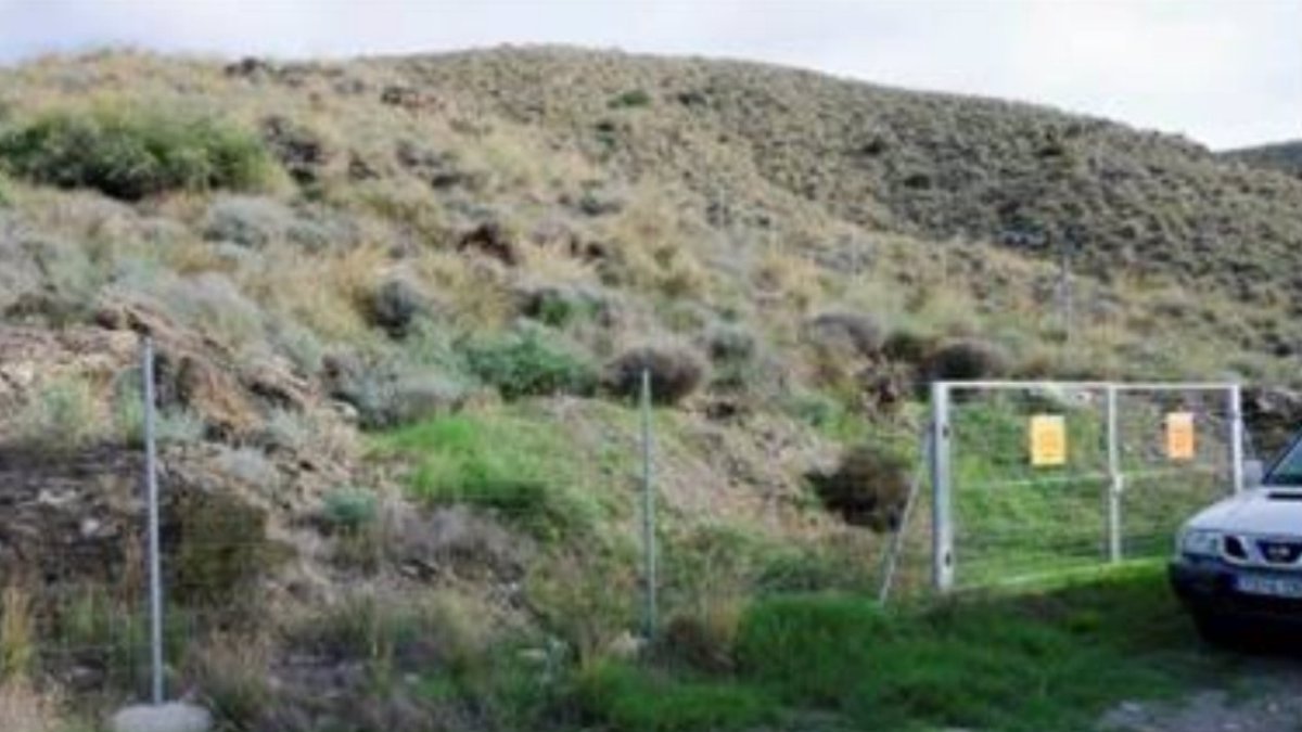 Vallado de seguridad en Palomares.