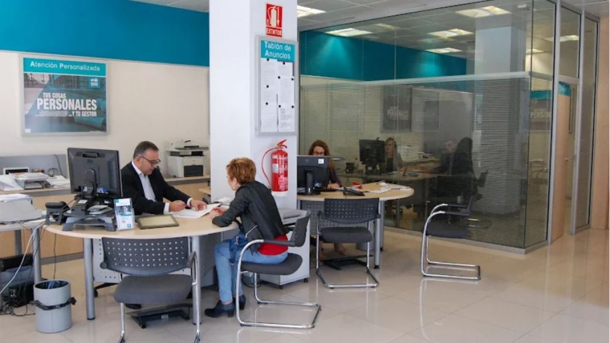 Una céntrica entidad financiera almeriense,