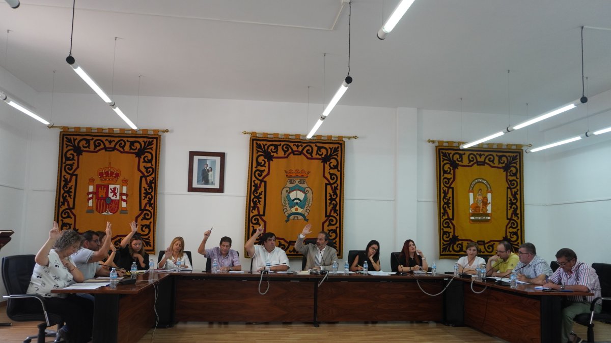 Sesión plenaria del jueves 29 de septiembre en Carboneras.