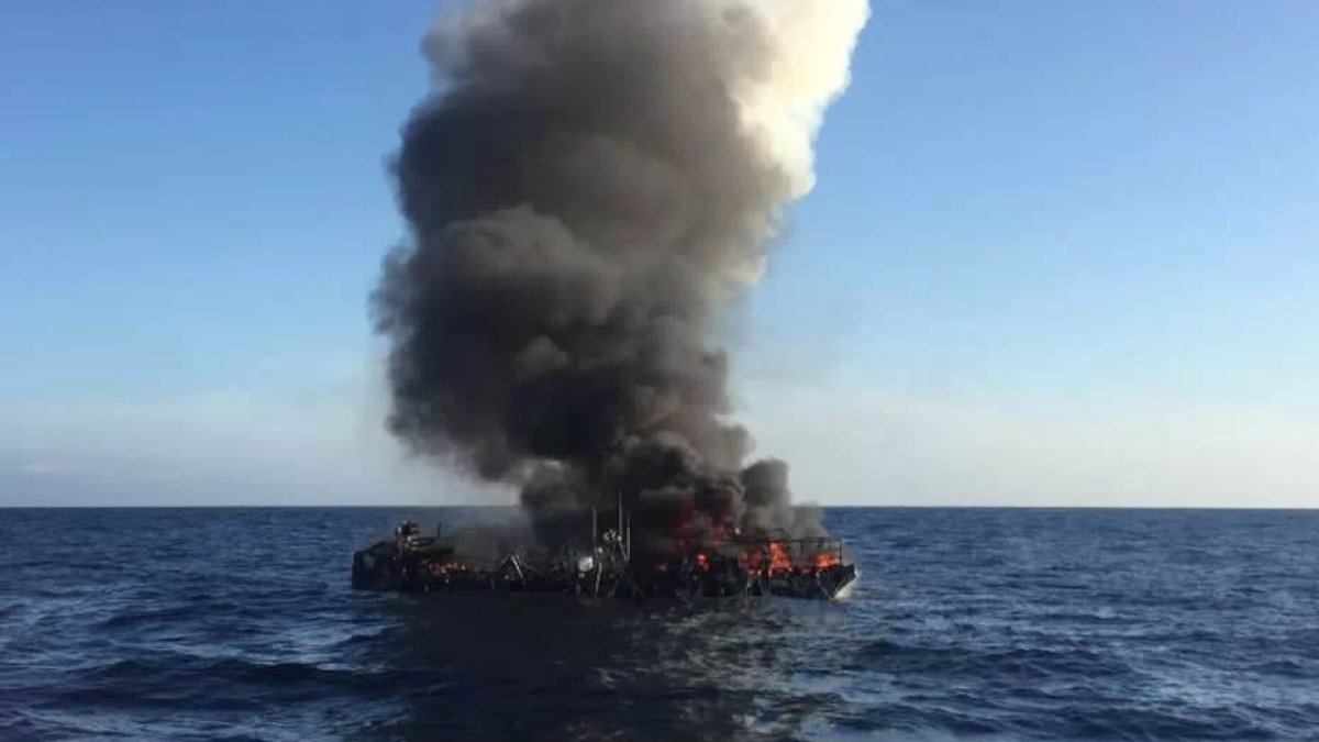 Un incendio en un pesquero dejó dos víctimas mortales en 1979.