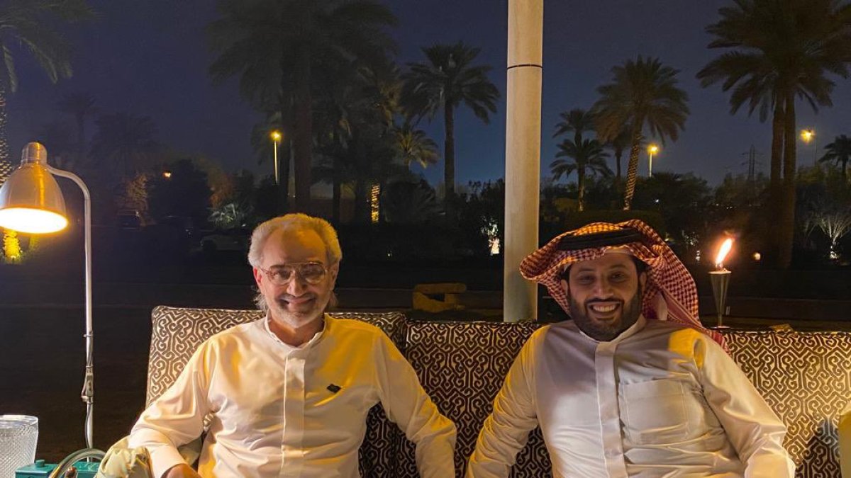Turki Al-Sheikh con su Alteza Real el Príncipe Alwaleed Bin Talal.