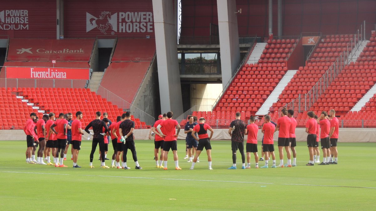 Rubi sigue puliendo los detalles para enfrentarse al Betis este domingo.