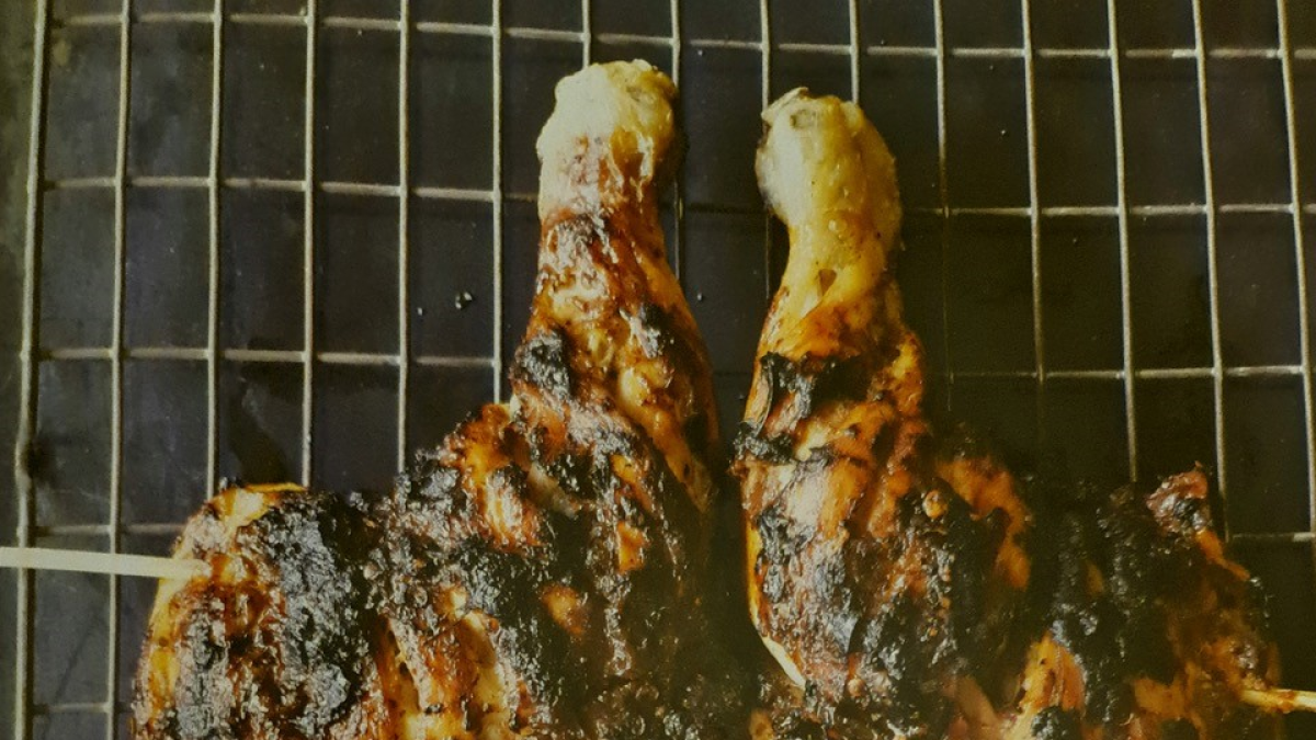 Pollo al Tamarindo, Chili, Jengibre y Cilantro.