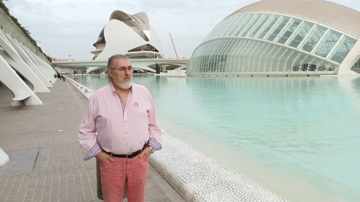 El gadorense Juan Martínez Fernández en Valencia, donde reside desde hace 50 años.