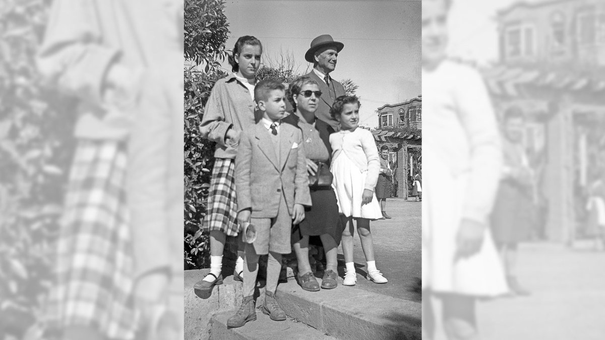 El querido y recordado Jesús Martínez Capel, en una mañana de domingo con la familia en el Parque Nuevo.