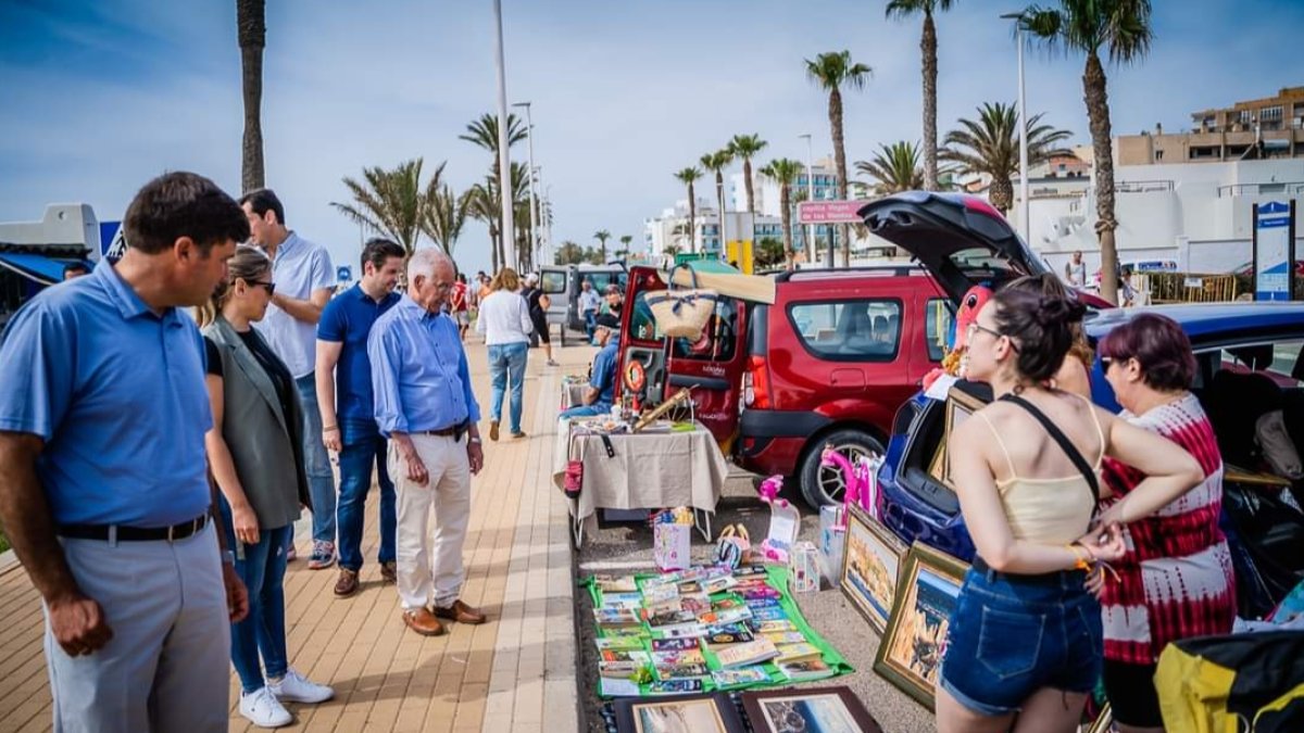 Imagen de la anterior edición del \'Car Boot Sale\' de Roquetas de Mar.