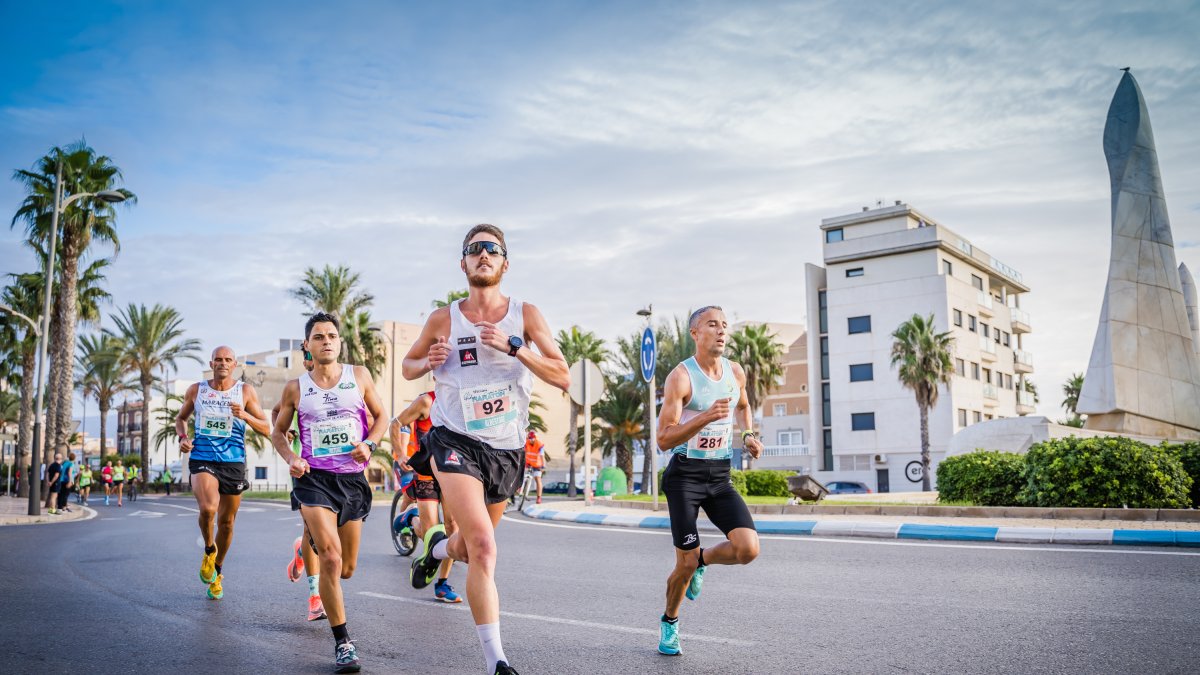 El Ayuntamiento abre el plazo de inscripción de la V Media Maratón “Ciudad de Roquetas” y Media Kids.