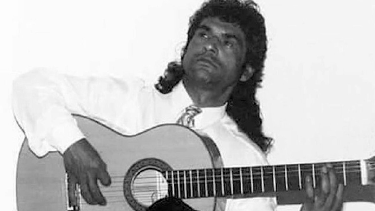 El bailaor y guitarrista José Santiago Santiago conocido artísticamente como “El Negrillo”.