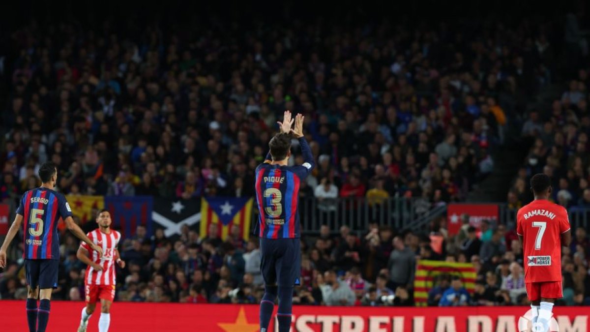 Piqué tuvo una despedida tranquila con el Almería.