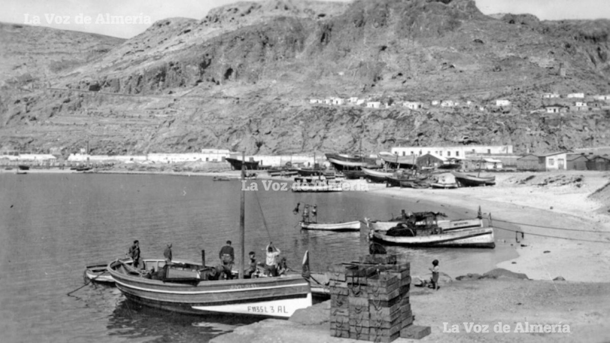 Los Cuescos, la Arenica Blanca y las Olas eran los nombres con los que los vecinos del barrio bautizaron a las playas de poniente de la capital.
