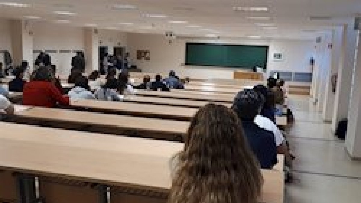 Imagen de archivo de unas oposiciones del SAS.