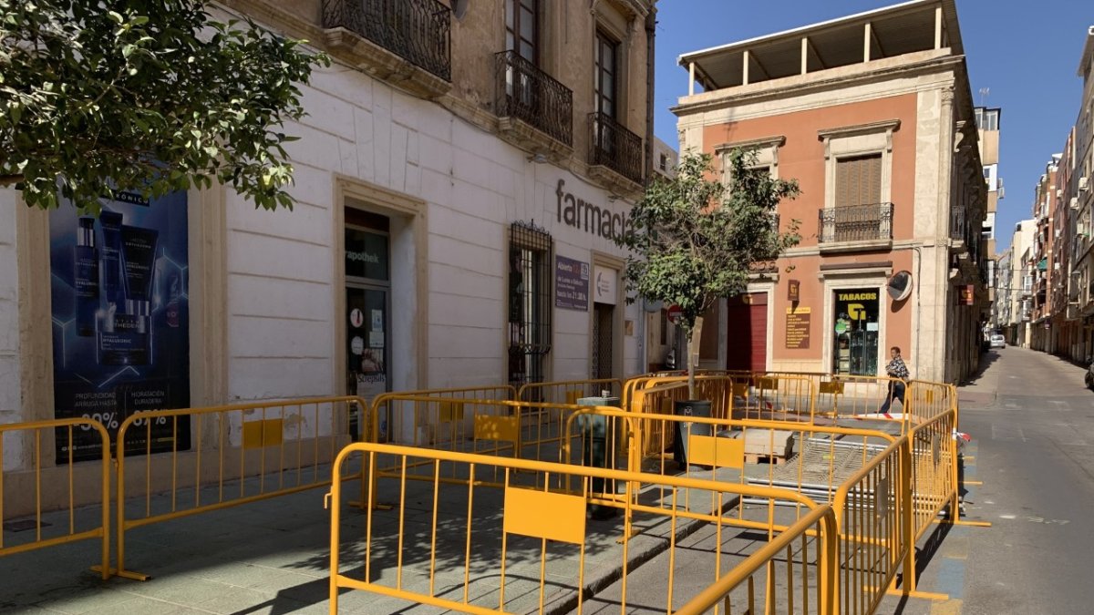 Obras entorno al Hospital Provincial.