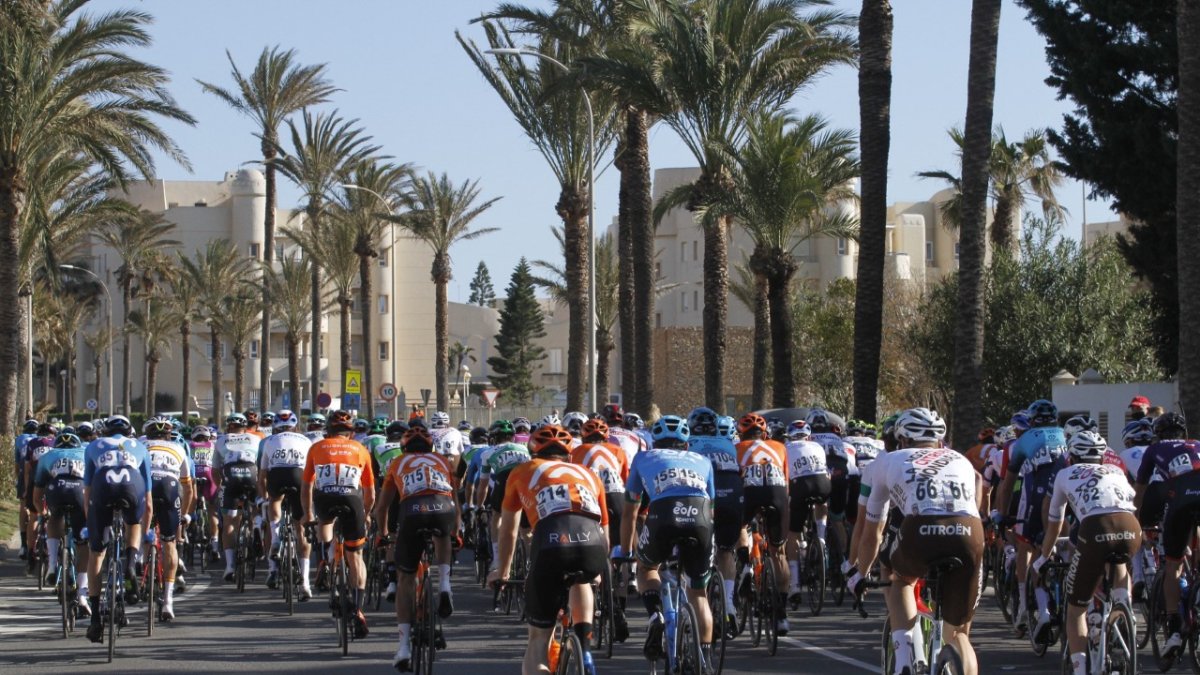 La Clásica de Almería también será protagonista en el ciclismo femenino.