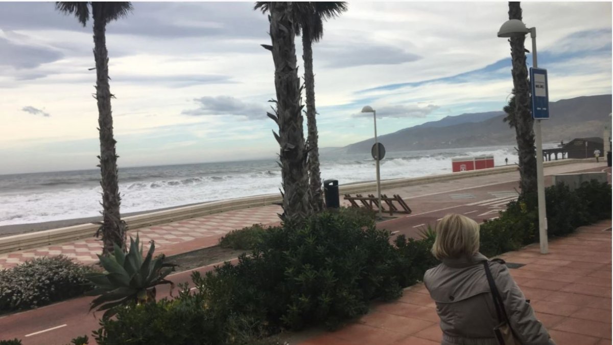 El aviso amarillo se mantiene este jueves en Almería.