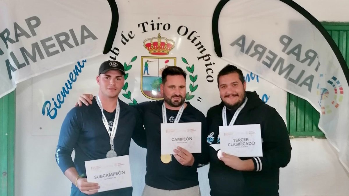 Miguel Valentín, Adrián López y Salvador Mondéjar.