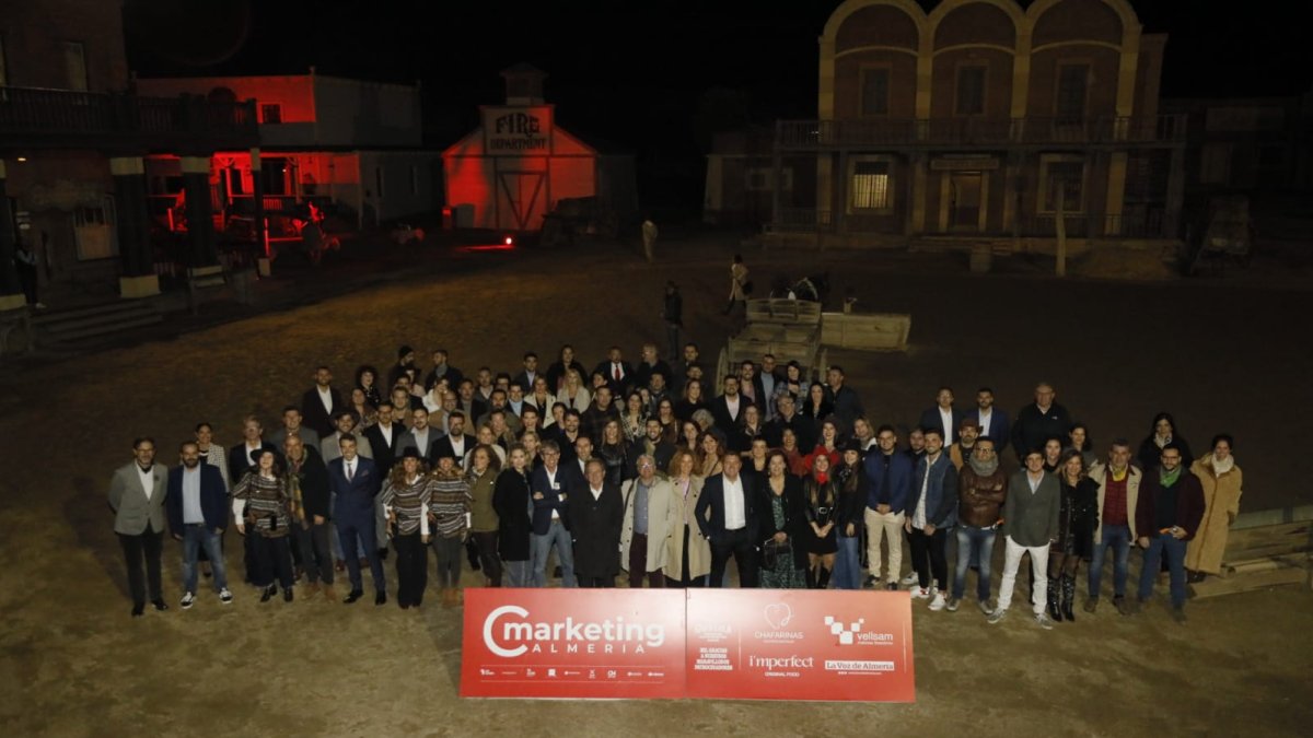 Más de un centenar de personas se dan cita en la gran noche del Club.