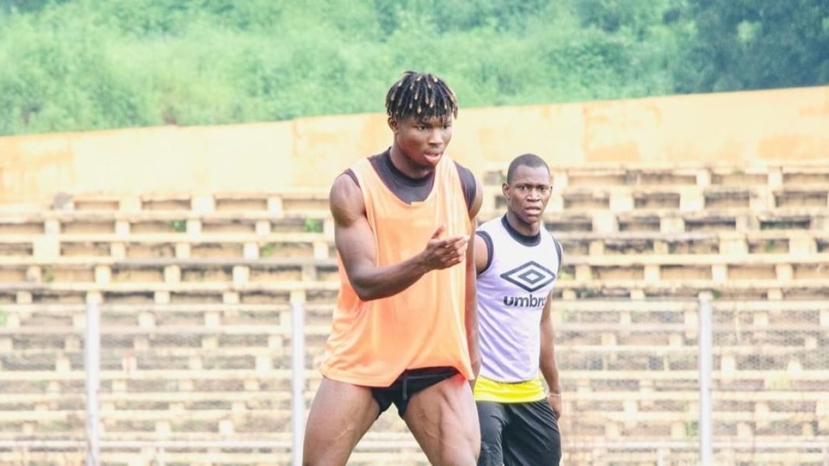 El Bilal Touré jugó la pasada semana contra Argelia un partido amistoso.