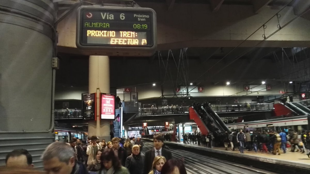 Foto en Atocha antes de salir el tren hacia Almería.